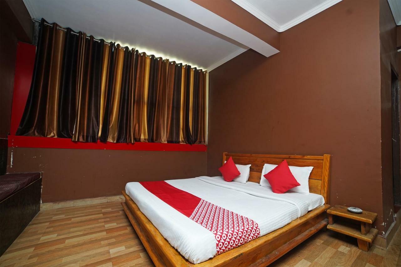 Oyo 37525 Hotel Mall Palace Pithorāgarh Exteriér fotografie