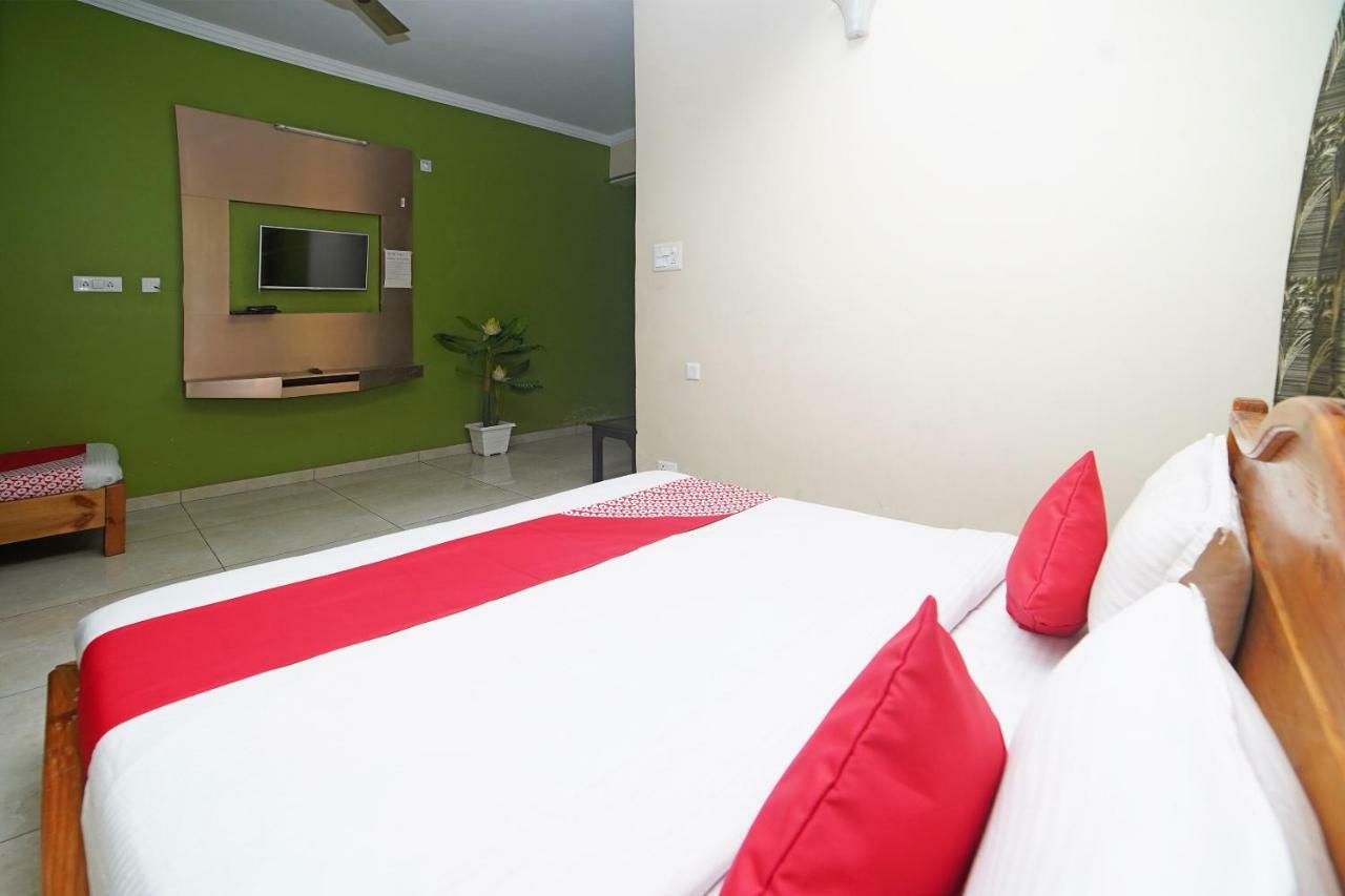 Oyo 37525 Hotel Mall Palace Pithorāgarh Exteriér fotografie
