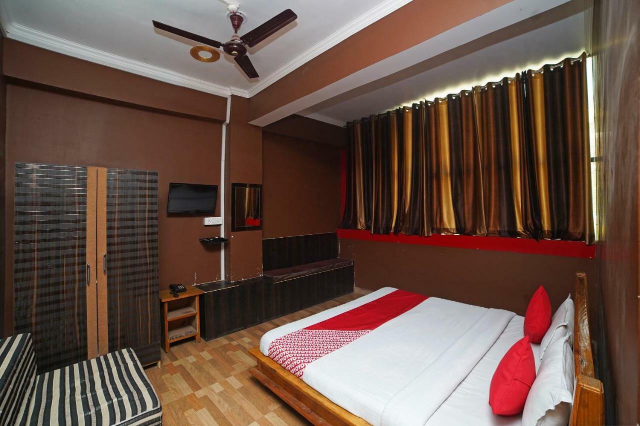 Oyo 37525 Hotel Mall Palace Pithorāgarh Exteriér fotografie