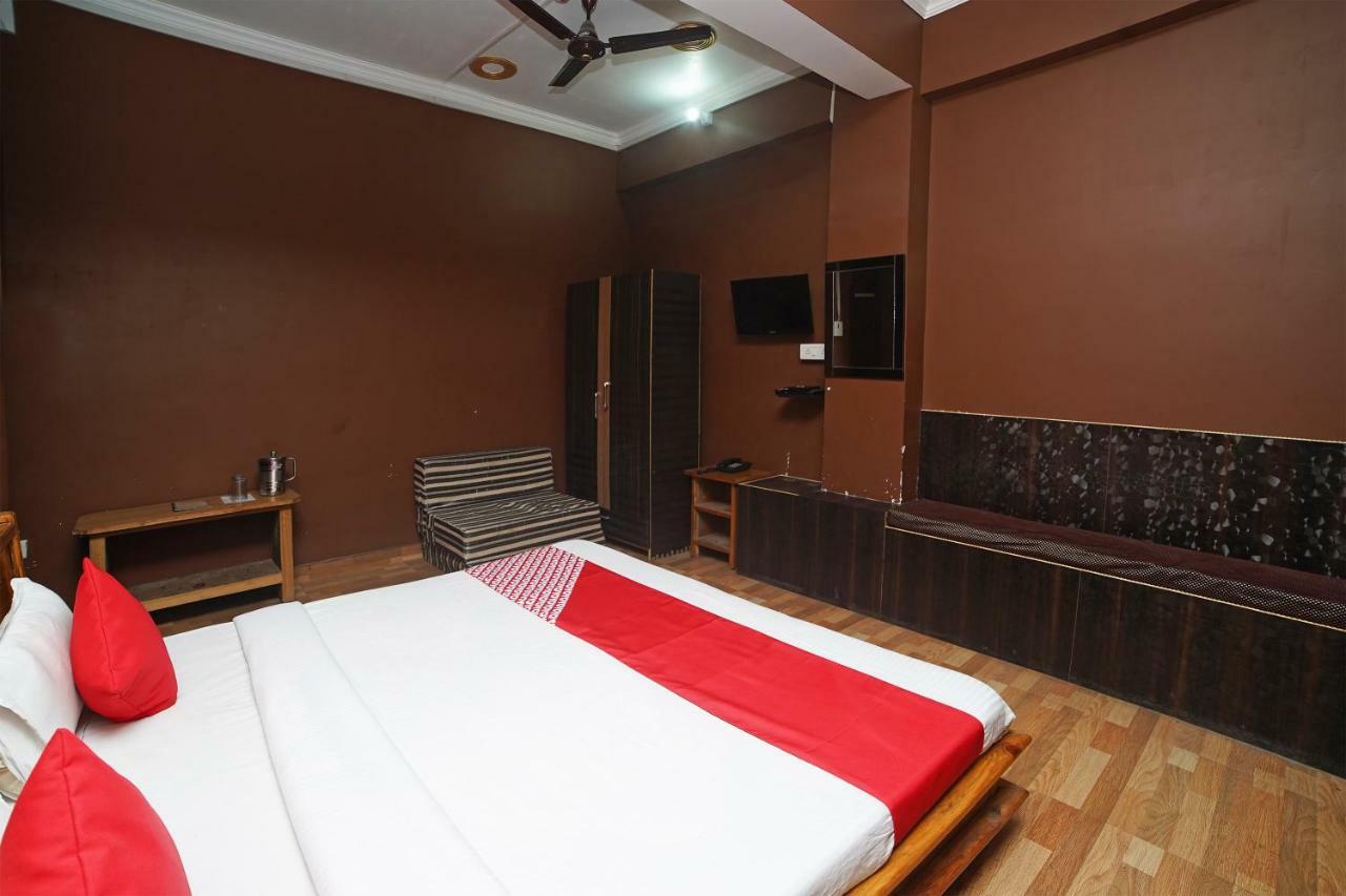 Oyo 37525 Hotel Mall Palace Pithorāgarh Exteriér fotografie