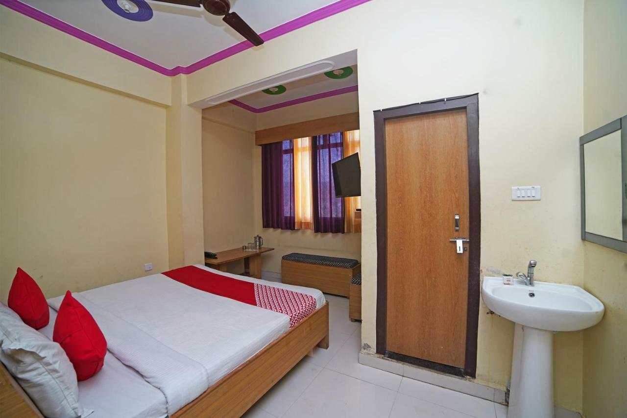 Oyo 37525 Hotel Mall Palace Pithorāgarh Exteriér fotografie